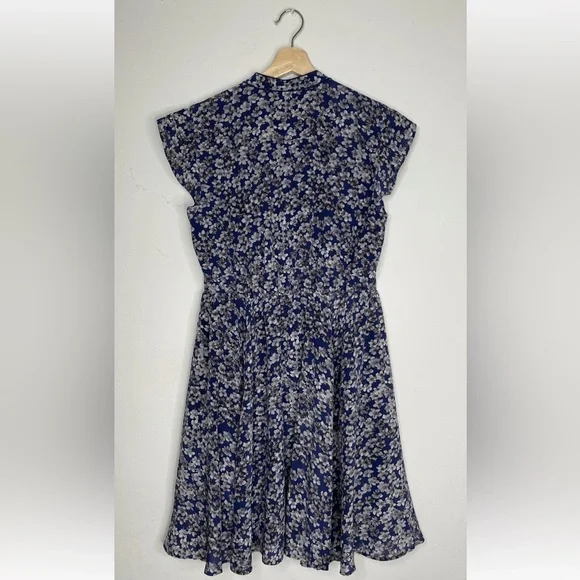 Madewell Silk Shirtdress in Newsprint Floral 8 - Picture 3 of 7